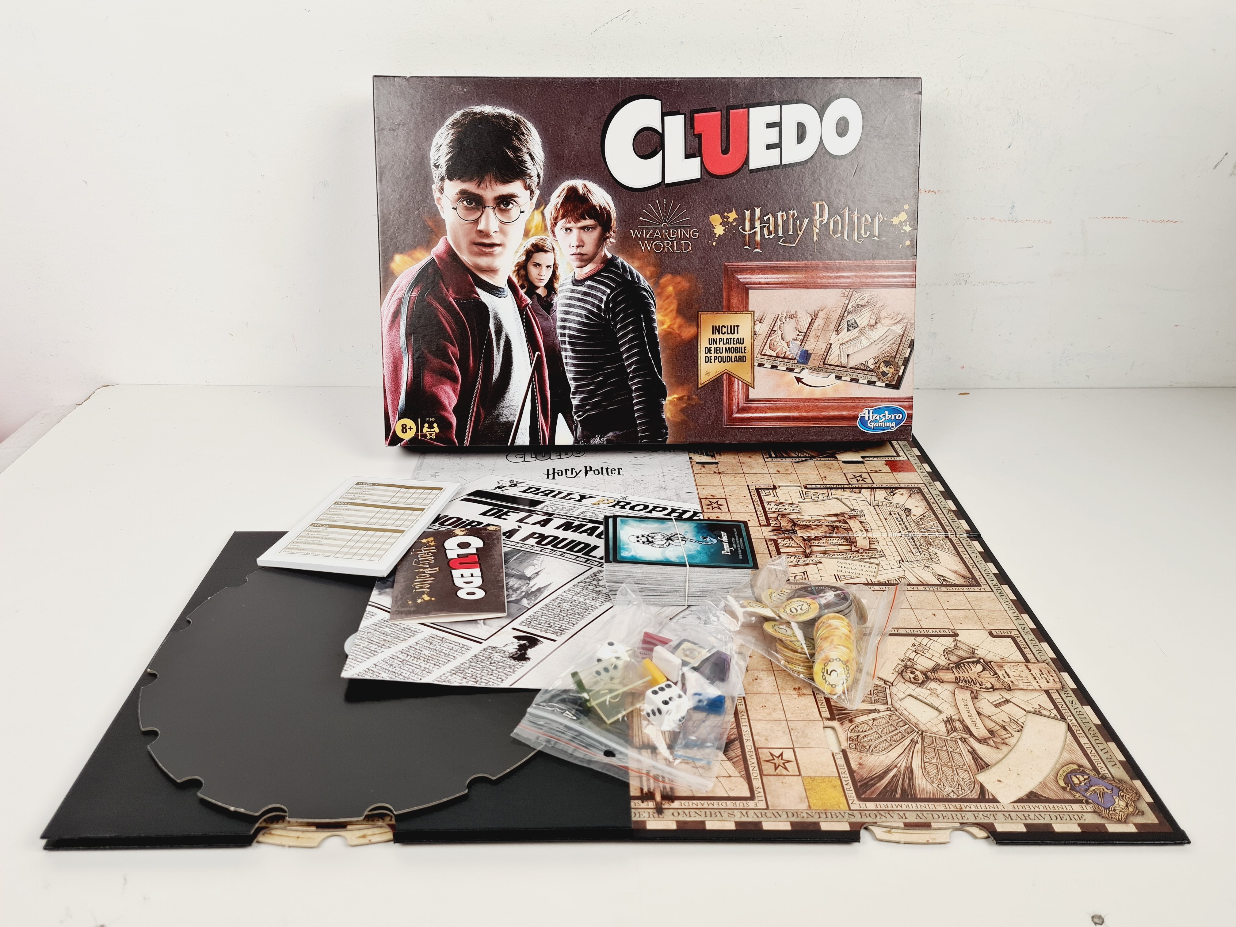 Jeu d'enquête - Cluedo Harry potter - Hasbro gaming - 8 ans+ Bon état - Vue 2 - 